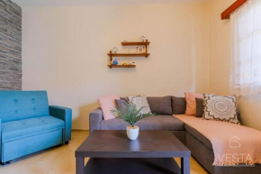 Palm Tree 1-bdrm apartment in Pefkohori